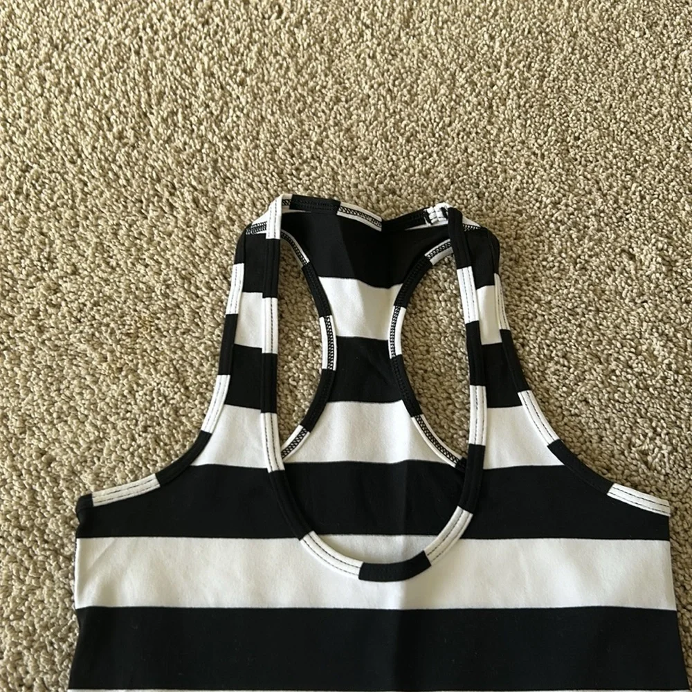 Lululemon Racer back Tank *New without Tag - Picture 2 of 5